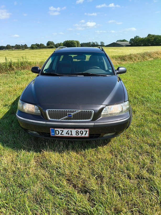 Volvo V70 til salg hos Nabilli