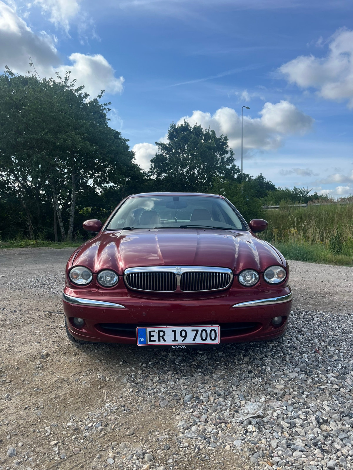 Jaguar X-TYPE til salg hos Nabilli