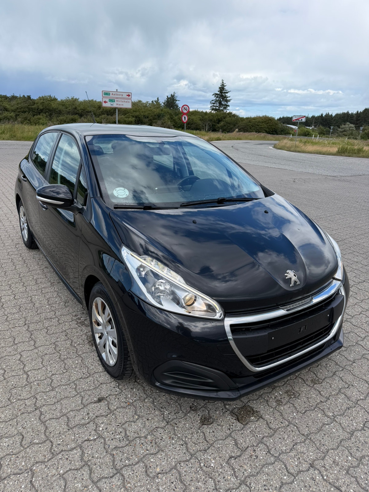 Peugeot 208 til salg hos Nabilli