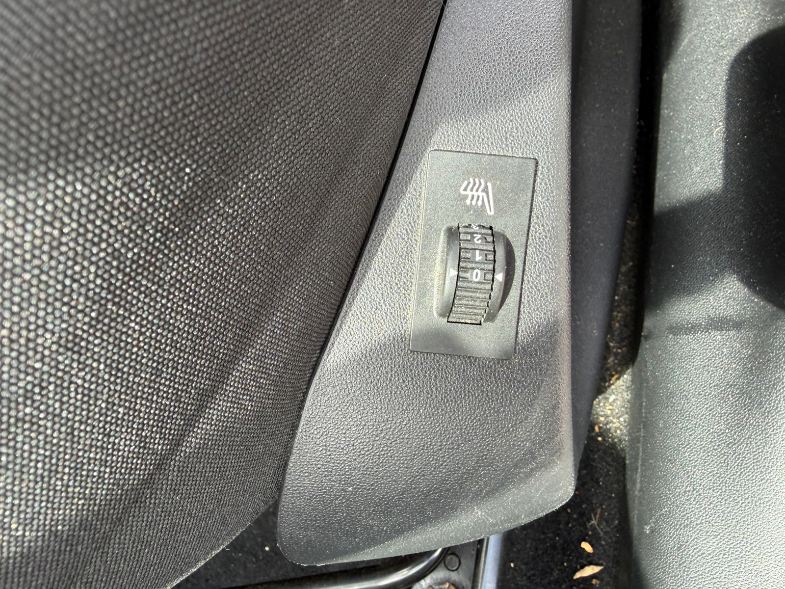 Peugeot 208 til salg hos Nabilli