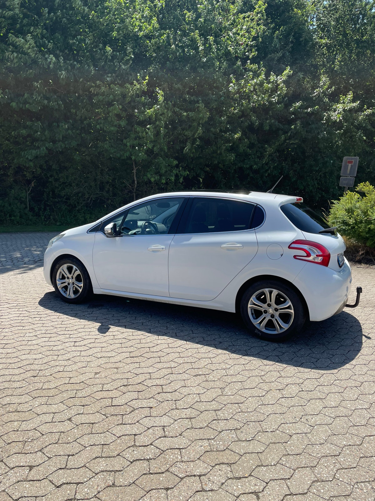 Peugeot 208 – billede 2