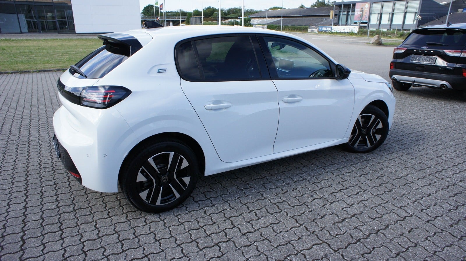 Peugeot e-208 – billede 2