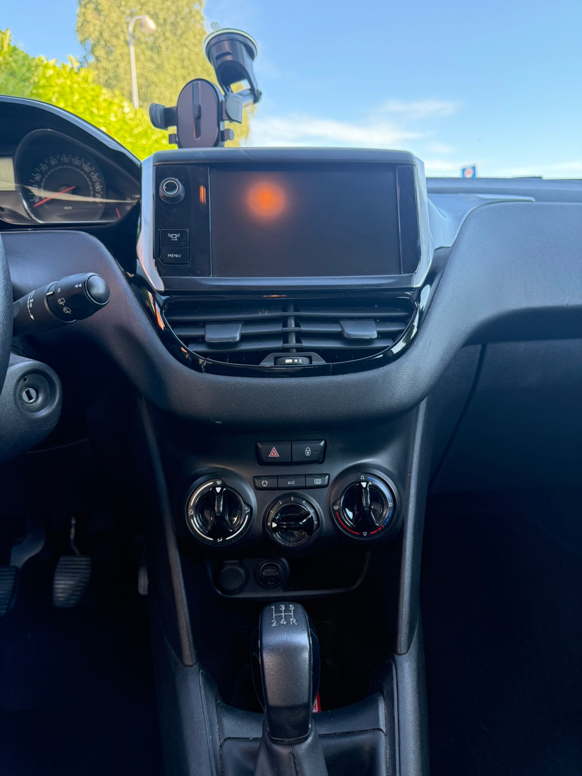 Peugeot 208 – billede 8