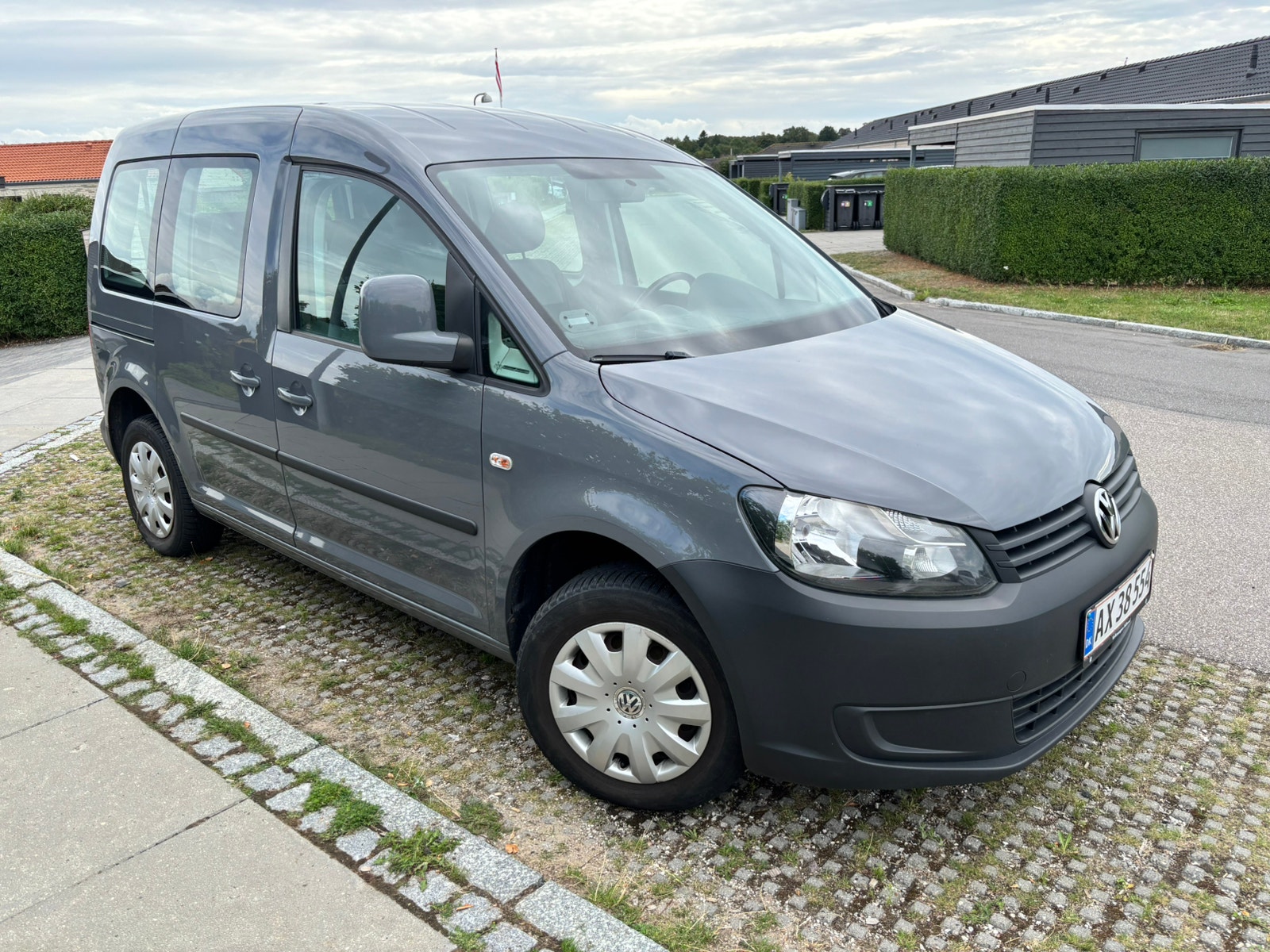 VW Caddy til salg hos Nabilli
