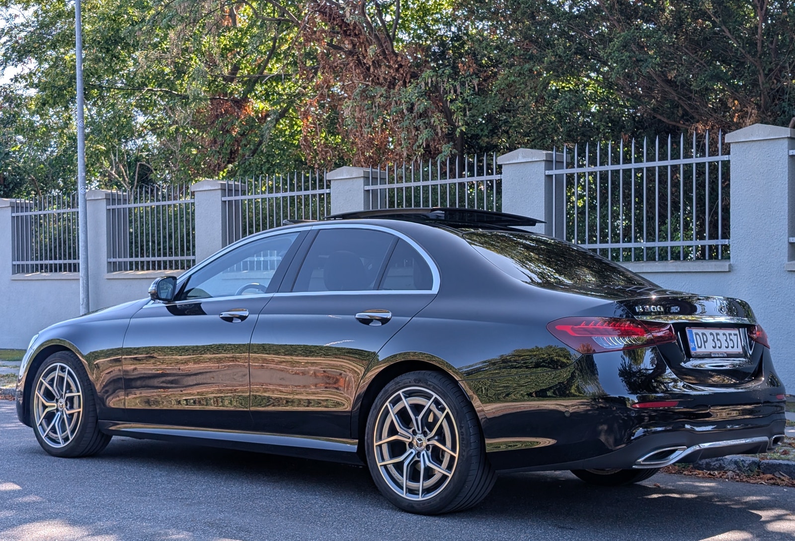 Mercedes E300 til salg hos Nabilli