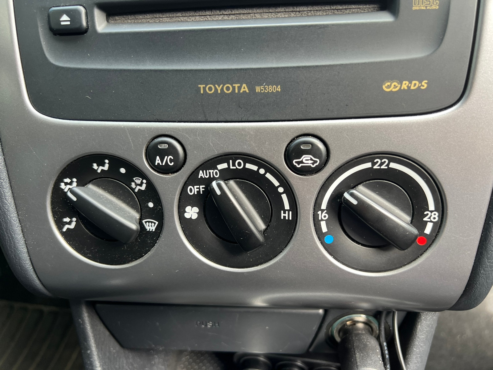 Toyota Avensis til salg hos Nabilli