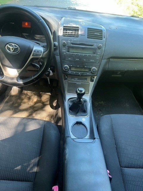 Toyota Avensis – billede 9