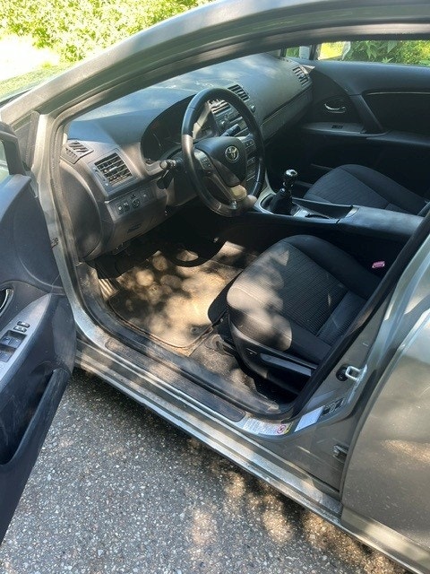 Toyota Avensis – billede 7