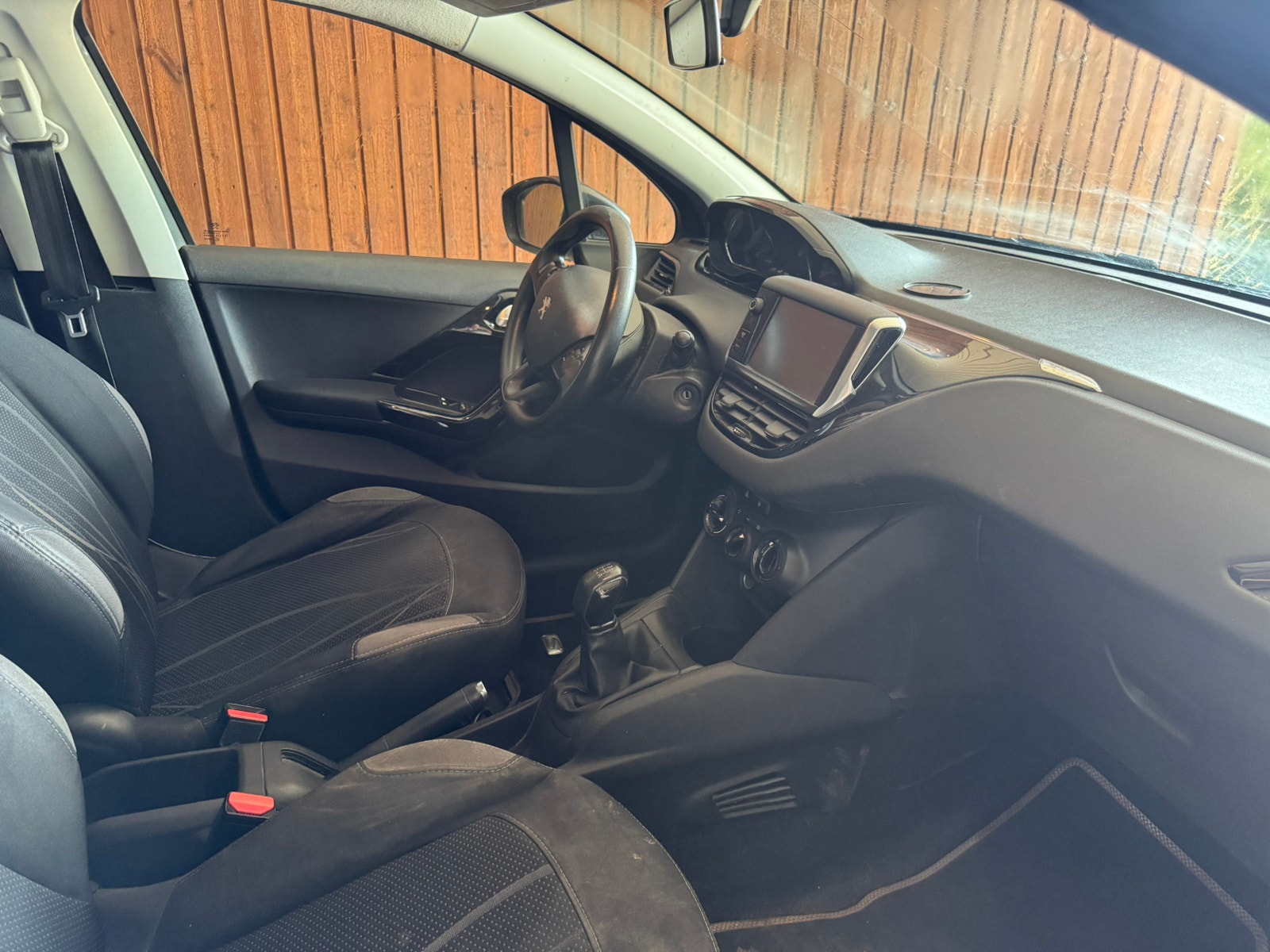 Peugeot 208 til salg hos Nabilli