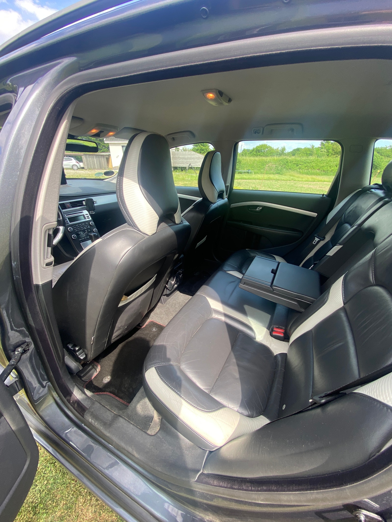 Volvo V70 til salg hos Nabilli