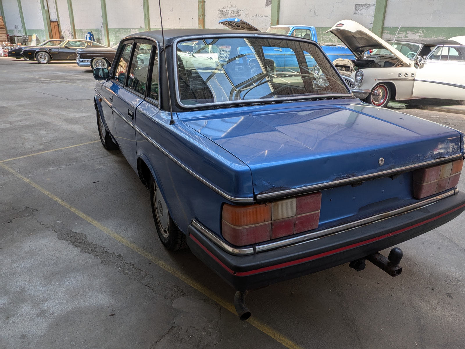 Volvo 240 til salg hos Nabilli