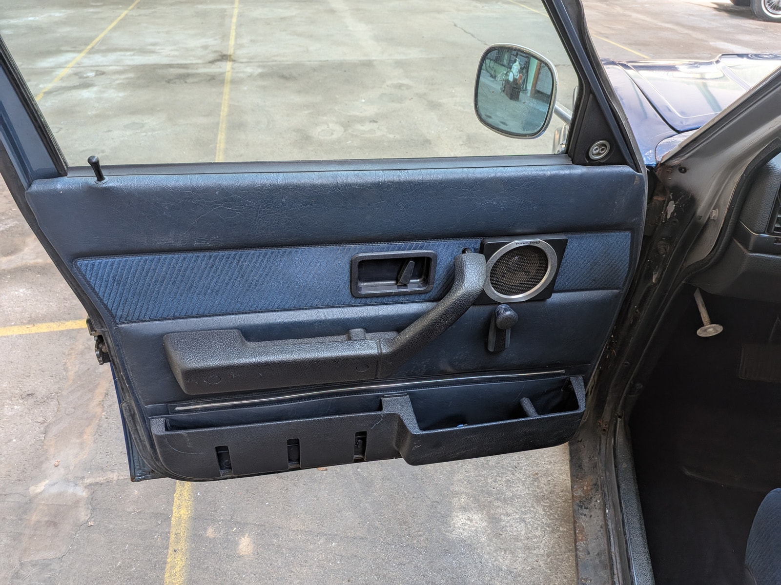 Volvo 240 til salg hos Nabilli