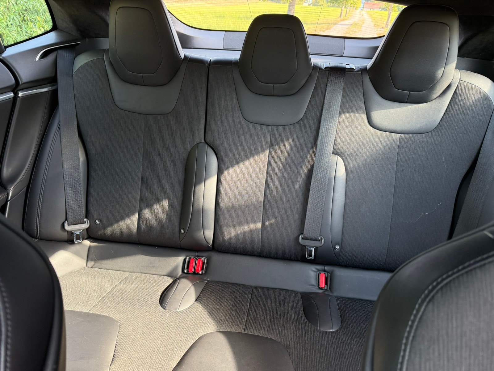 Tesla Model S til salg hos Nabilli