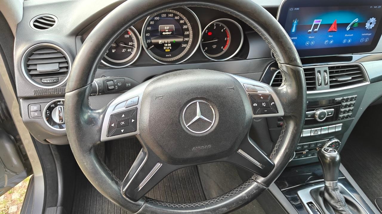 Mercedes C200 til salg hos Nabilli