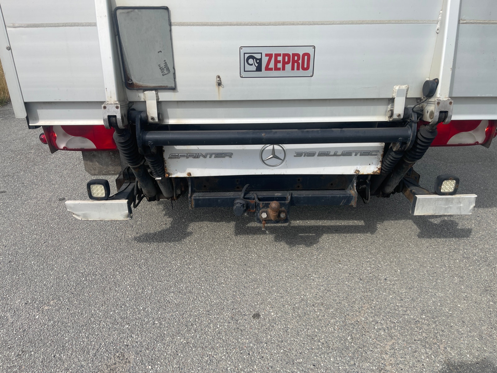 Mercedes Sprinter 319 til salg hos Nabilli