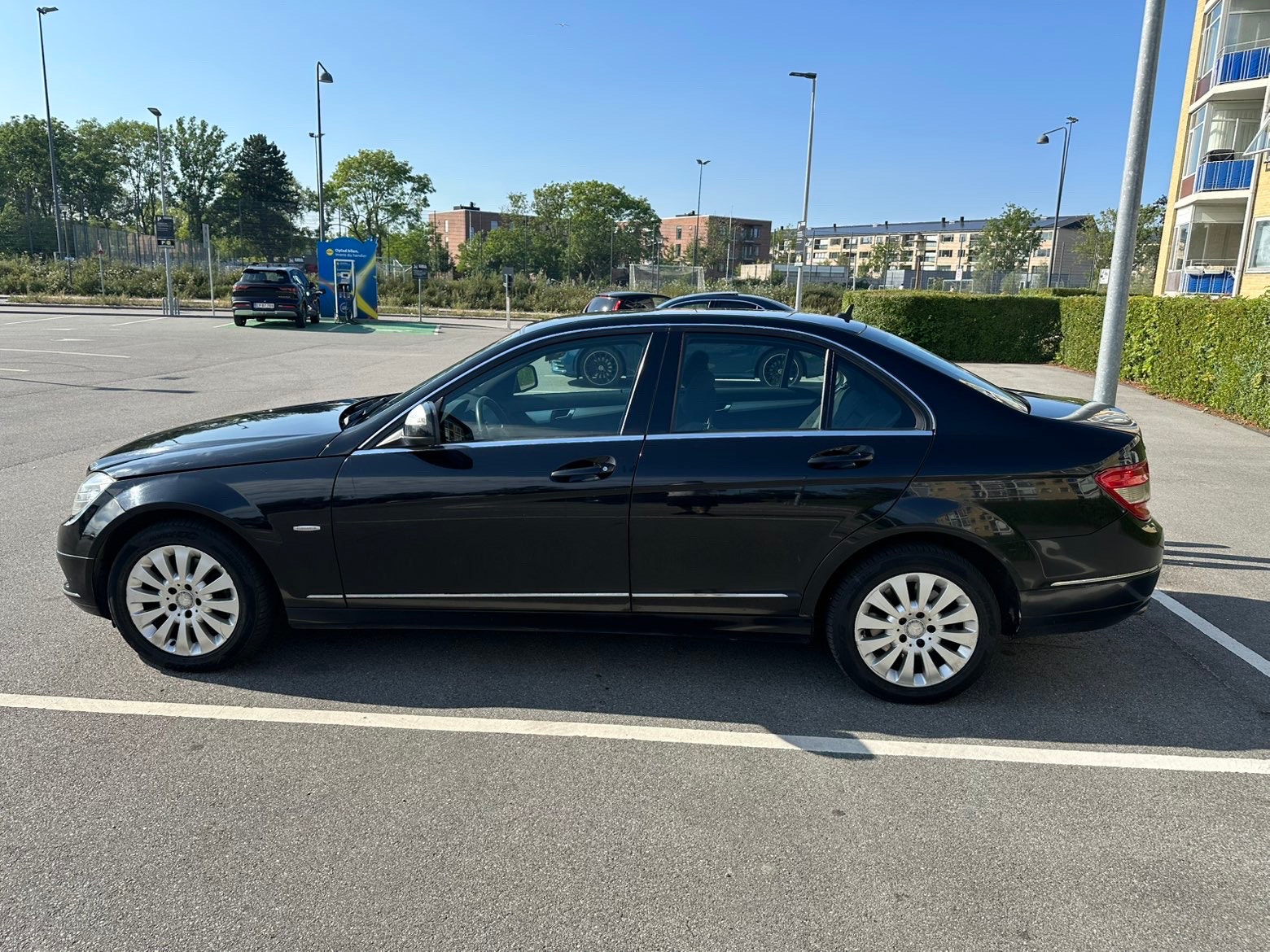Mercedes 220 D – billede 3