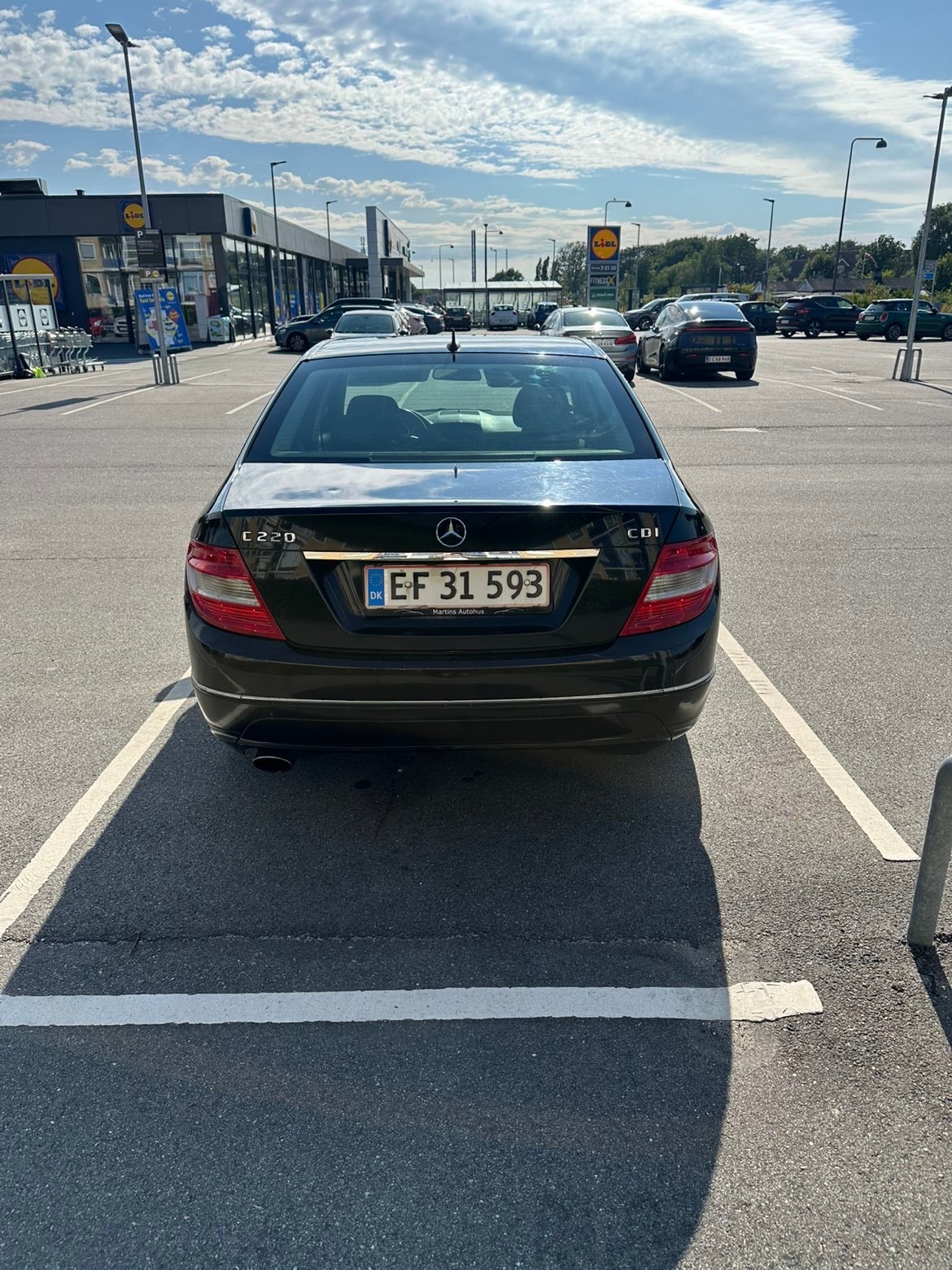 Mercedes 220 D – billede 2
