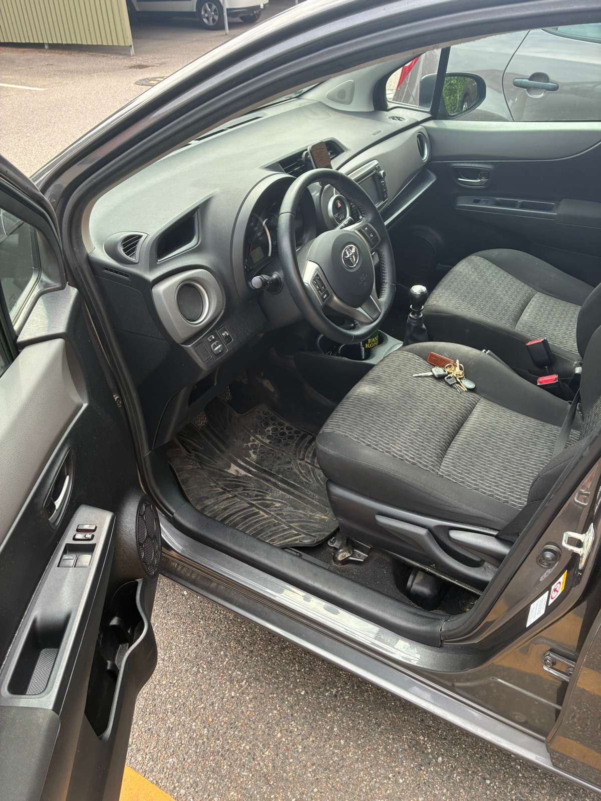 Toyota Yaris til salg hos Nabilli
