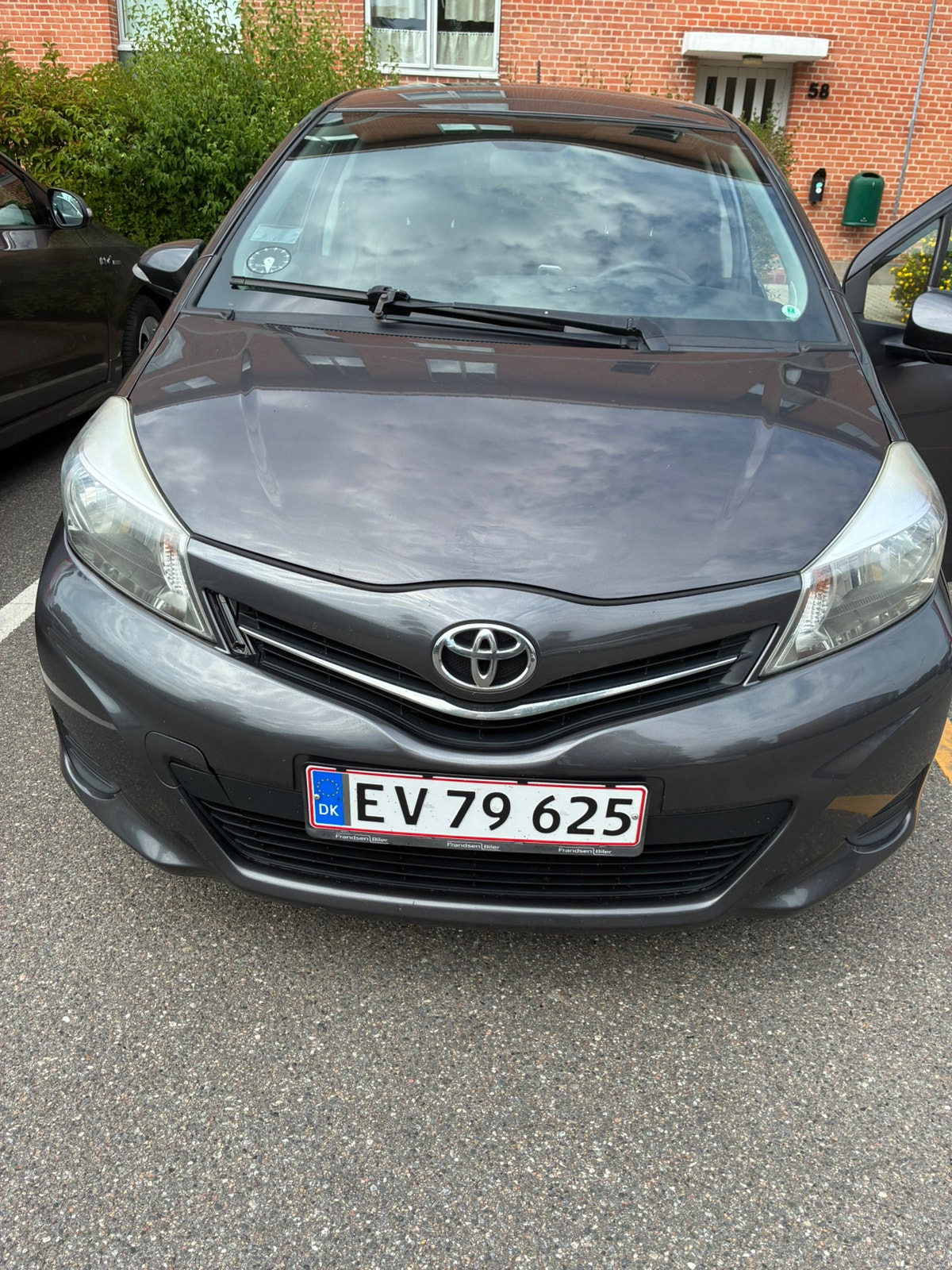 Toyota Yaris til salg hos Nabilli