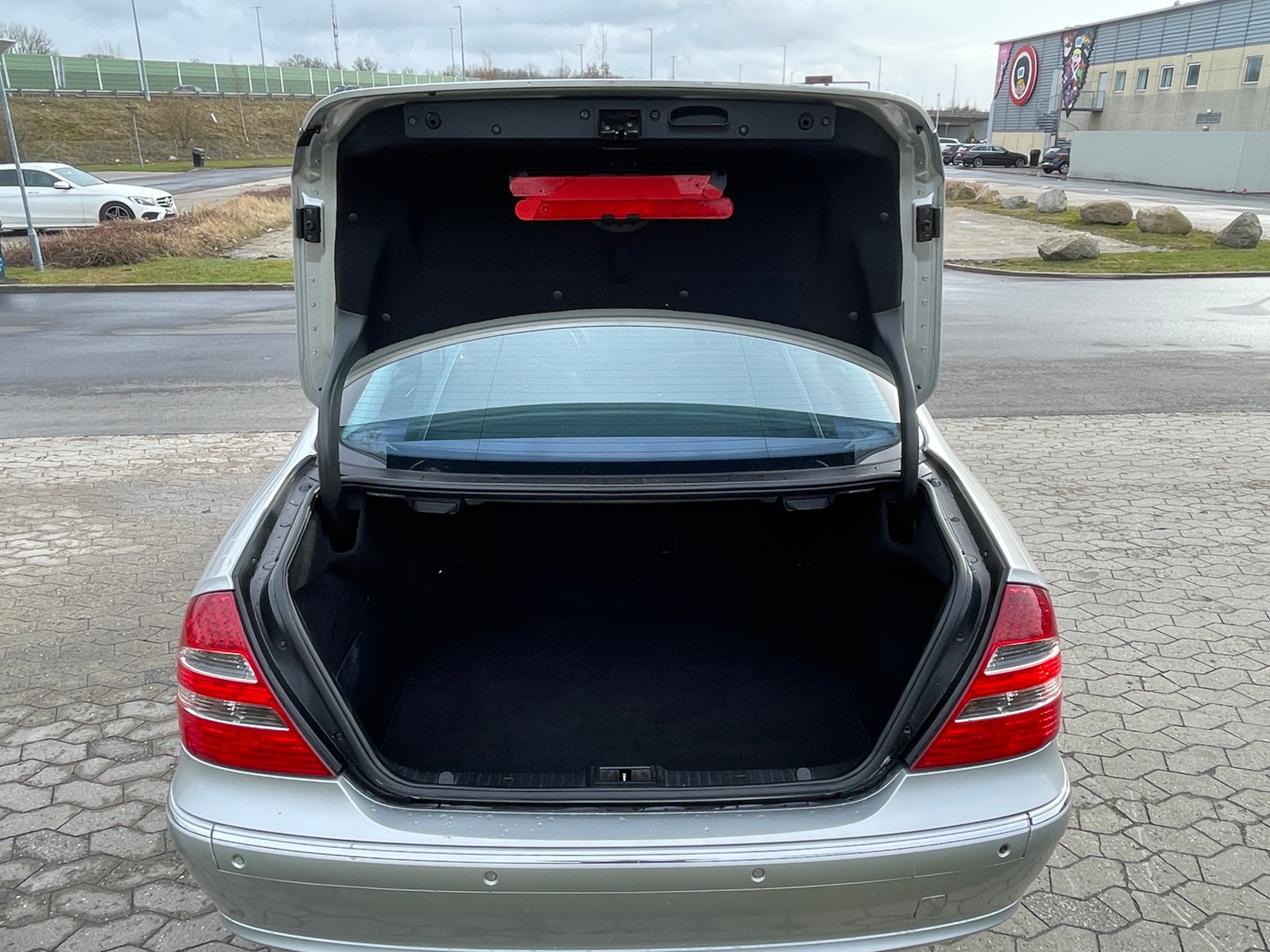 Mercedes E320 – billede 18