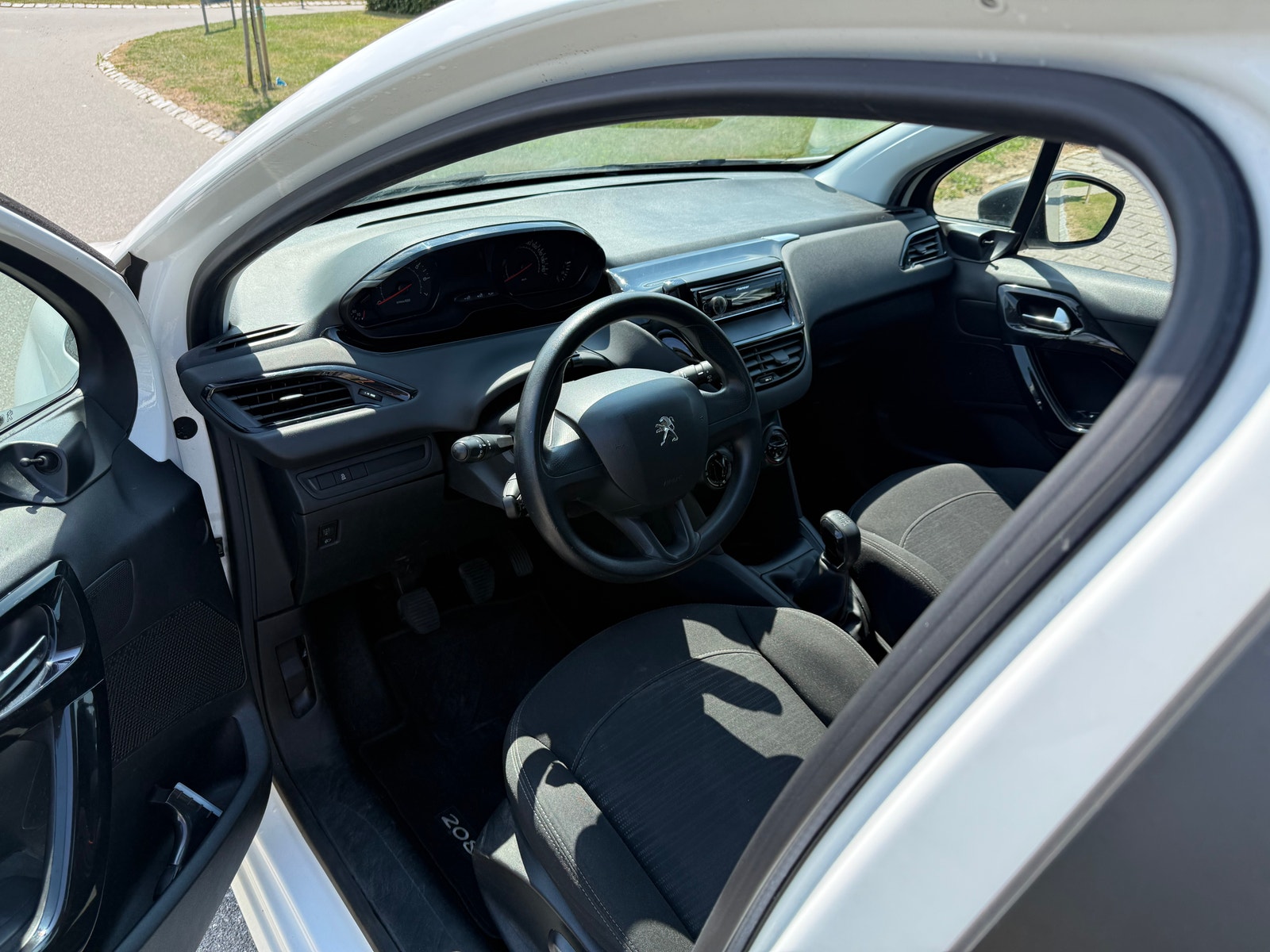 Peugeot 208 – billede 12