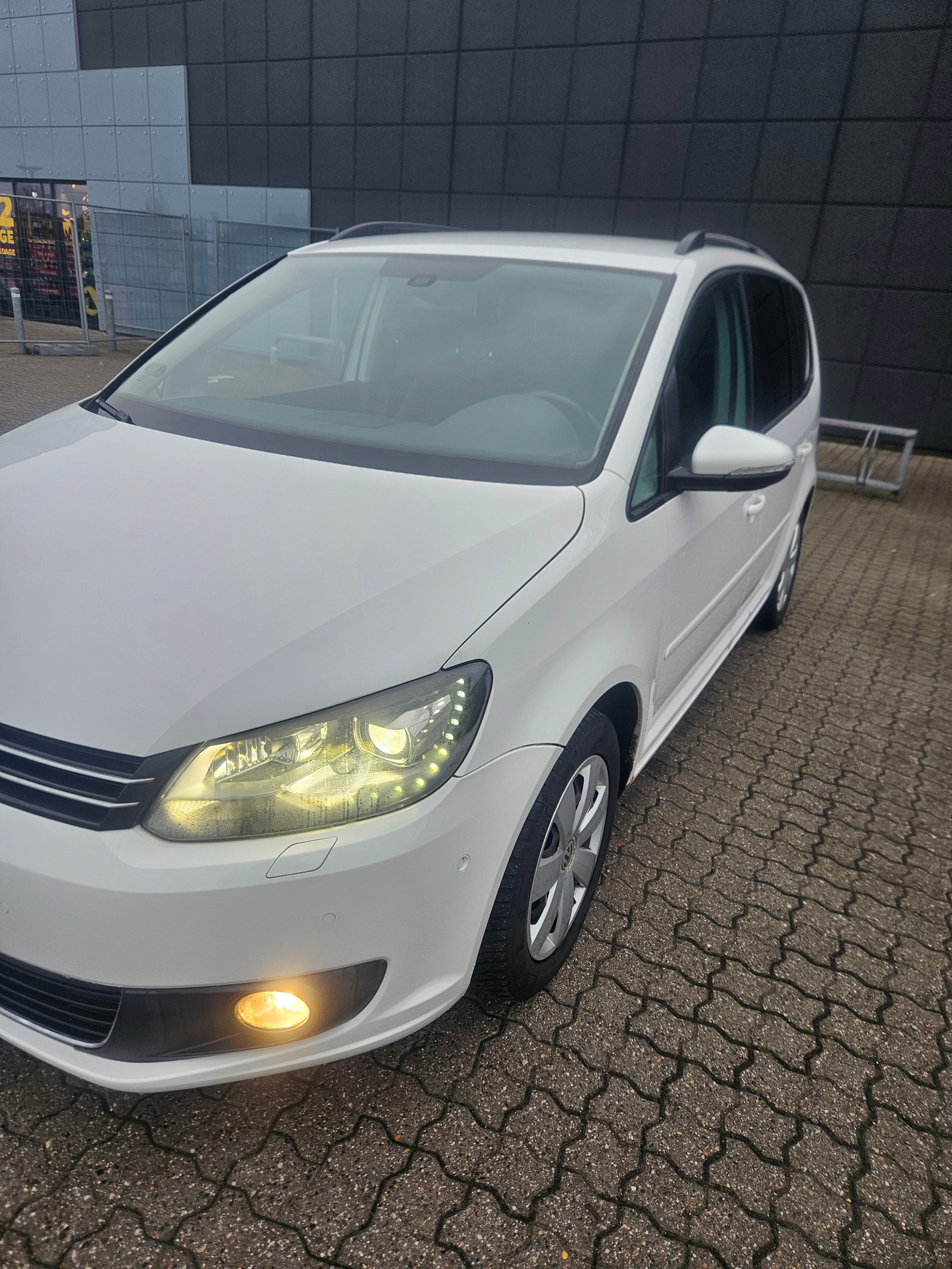 VW Touran til salg hos Nabilli