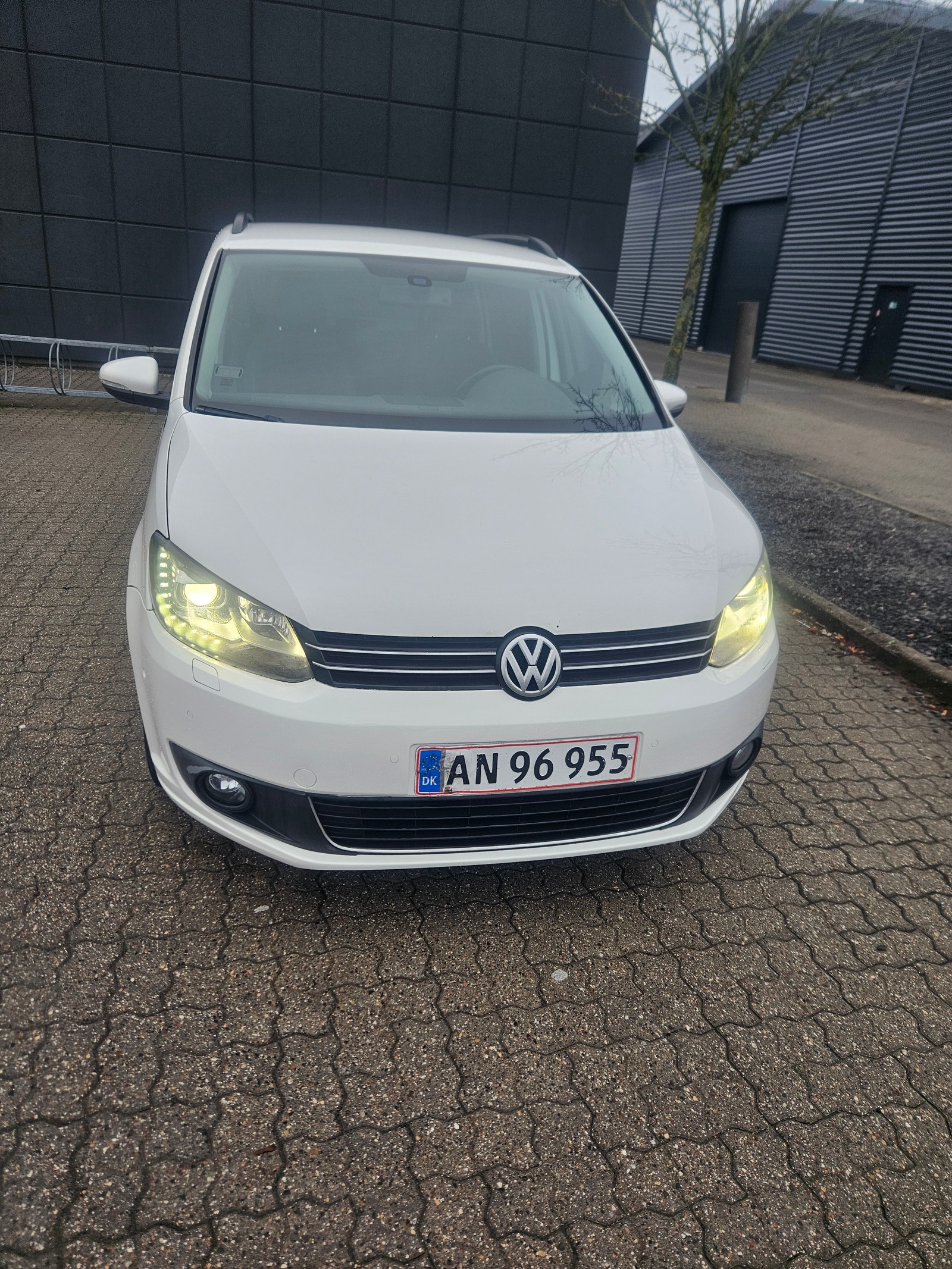 VW Touran til salg hos Nabilli