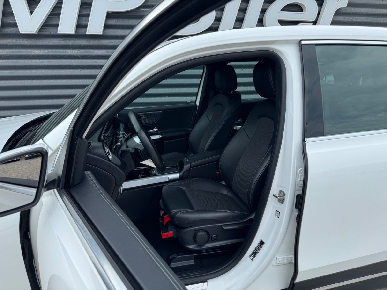 Mercedes EQB250+ – billede 8