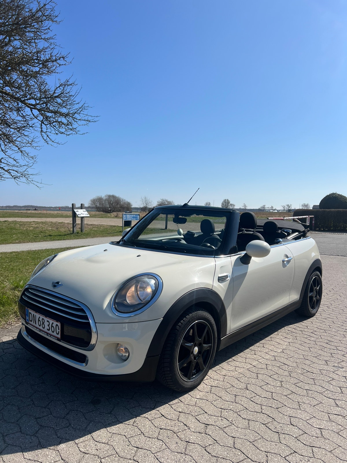MINI Cooper til salg hos Nabilli