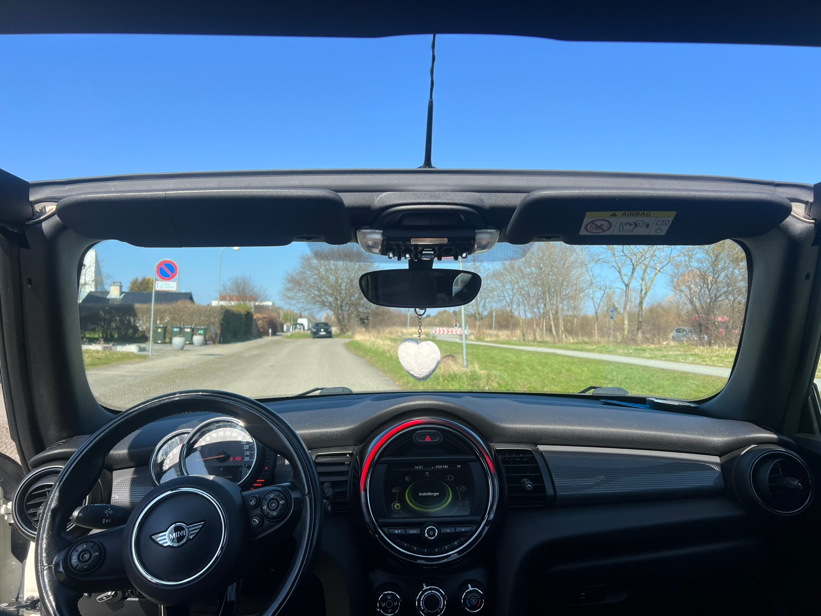MINI Cooper til salg hos Nabilli