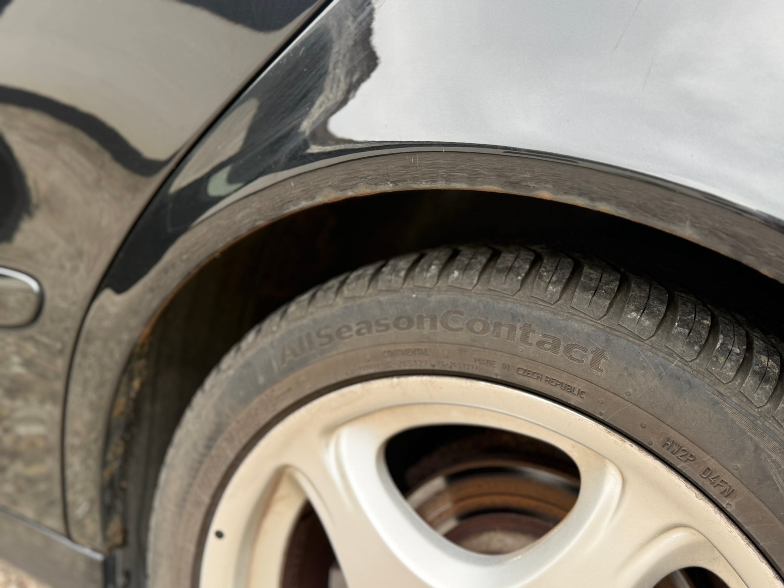 Mercedes E220 til salg hos Nabilli