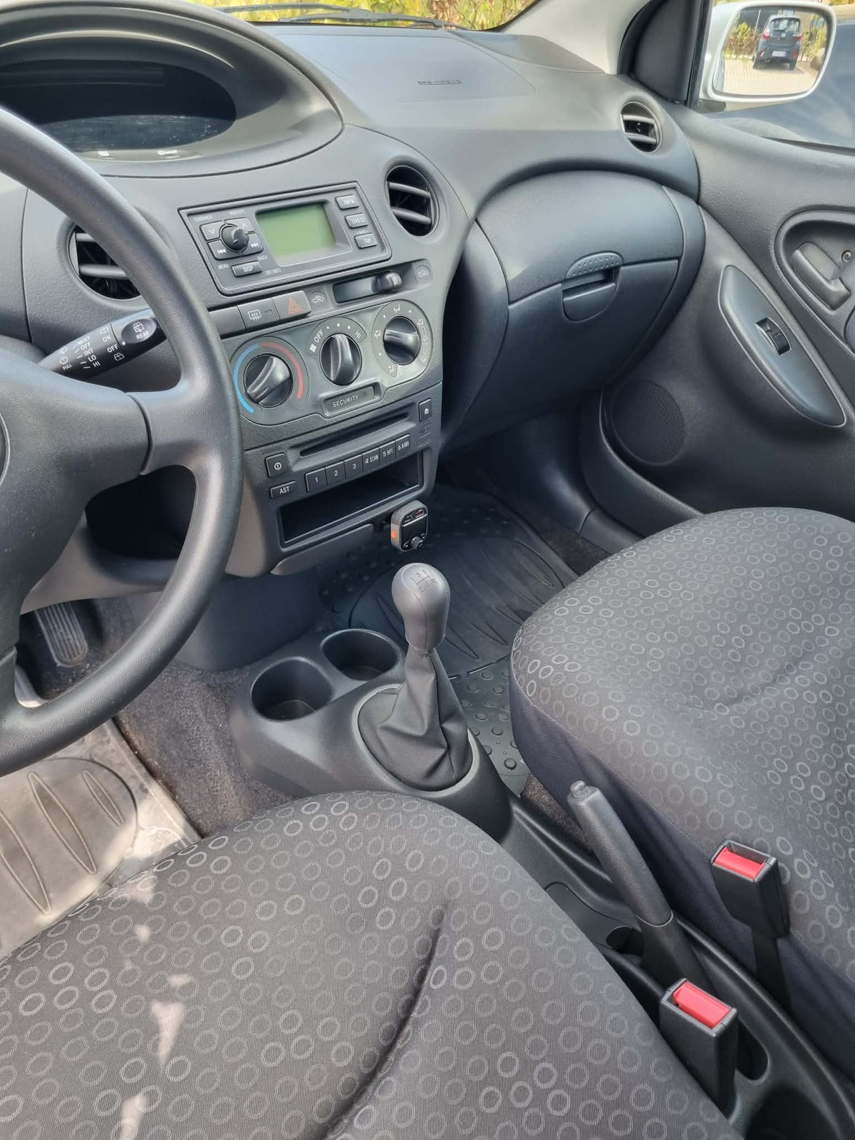 Toyota Yaris til salg hos Nabilli