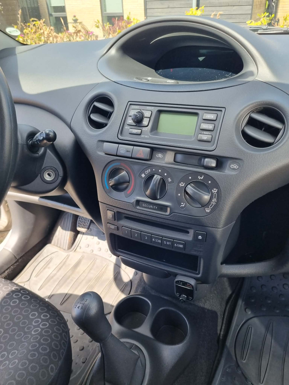 Toyota Yaris til salg hos Nabilli