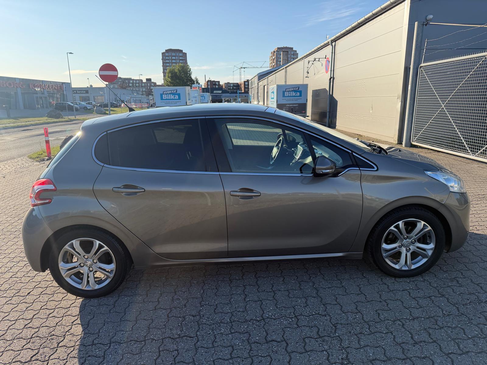 Peugeot 208 til salg hos Nabilli