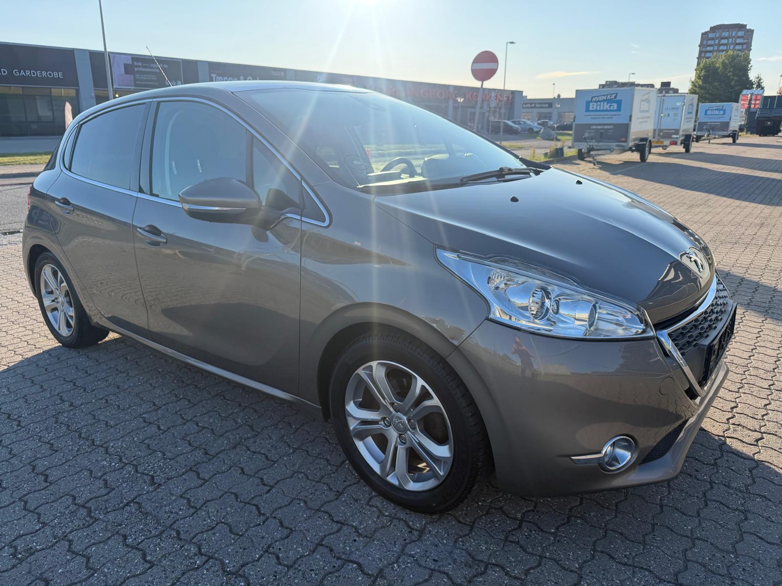 Peugeot 208 til salg hos Nabilli