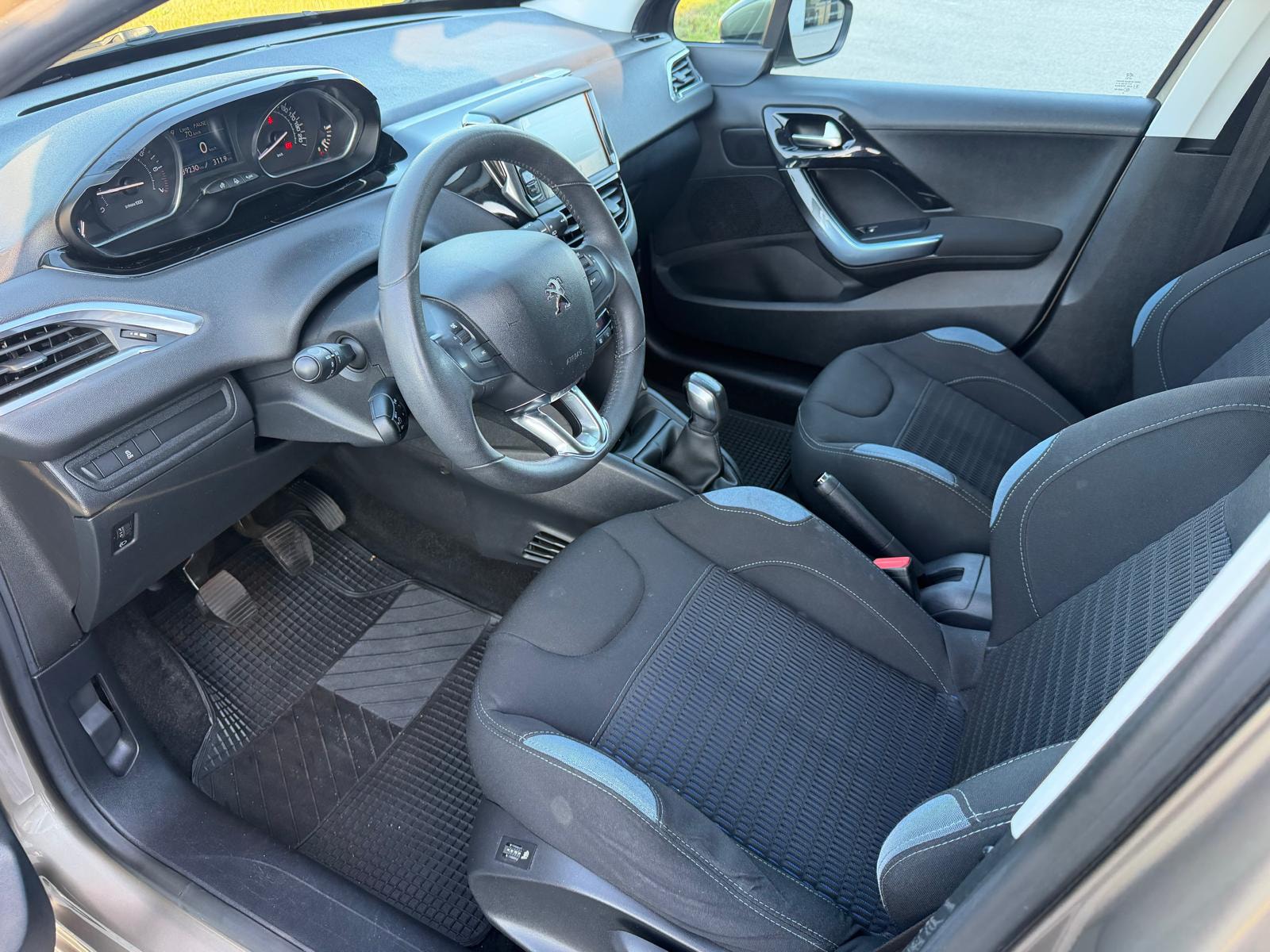 Peugeot 208 til salg hos Nabilli