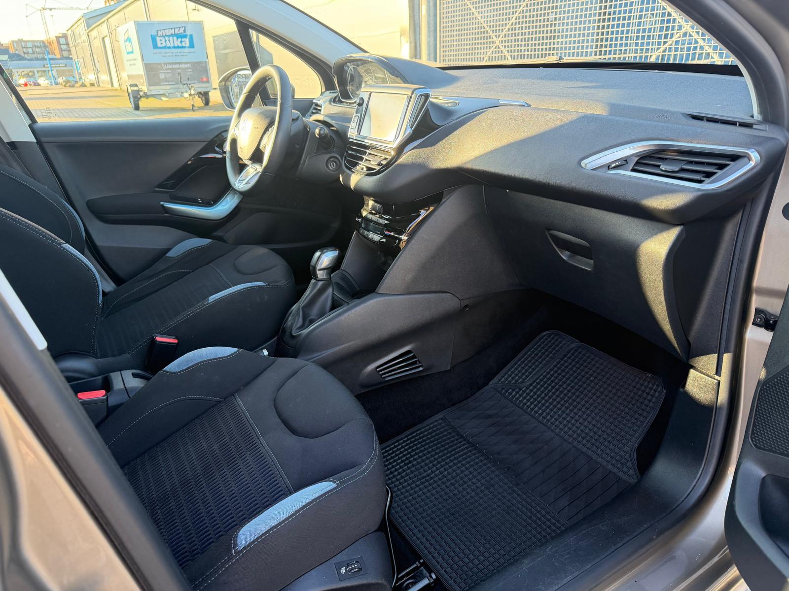 Peugeot 208 til salg hos Nabilli