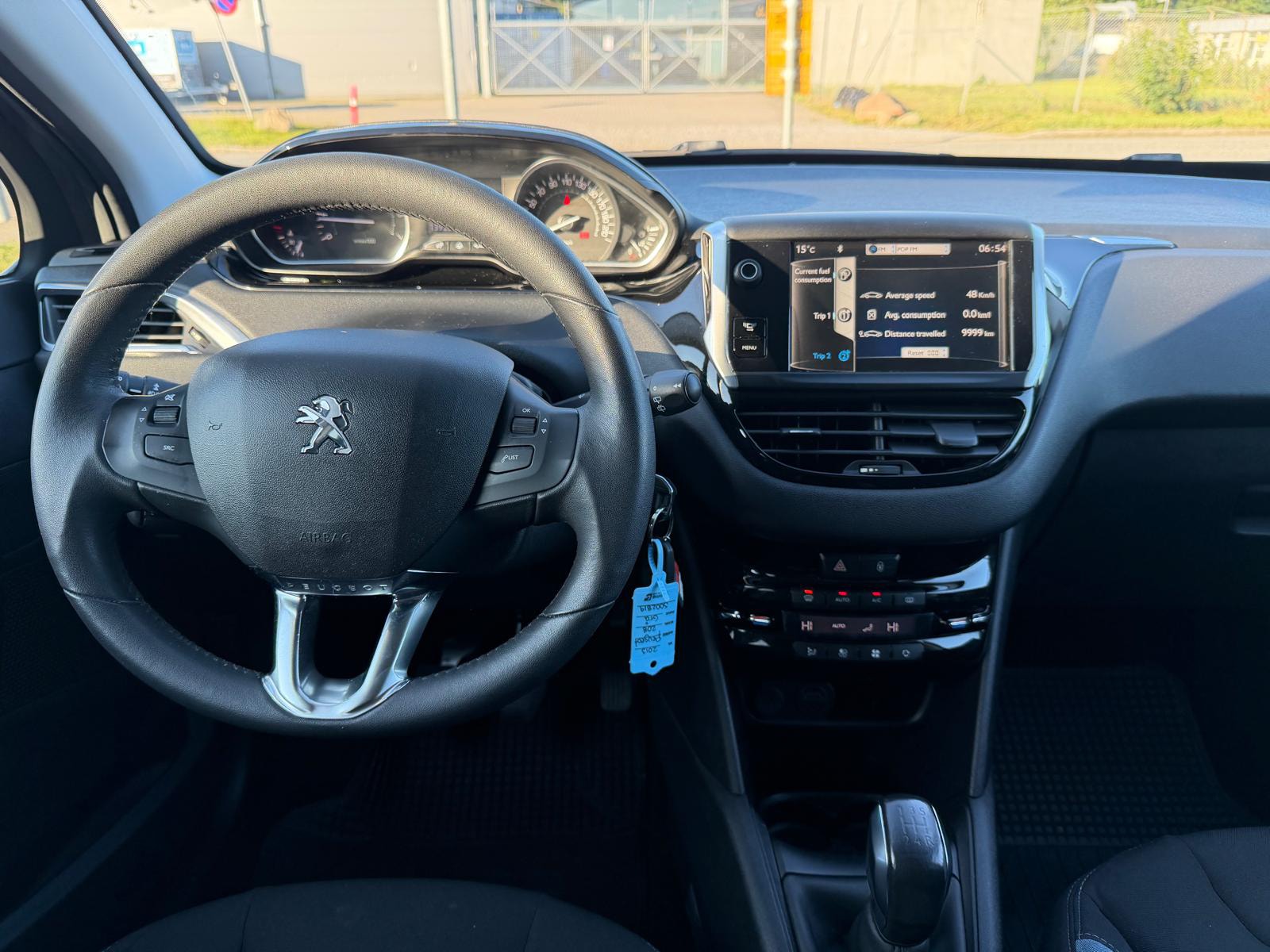 Peugeot 208 til salg hos Nabilli