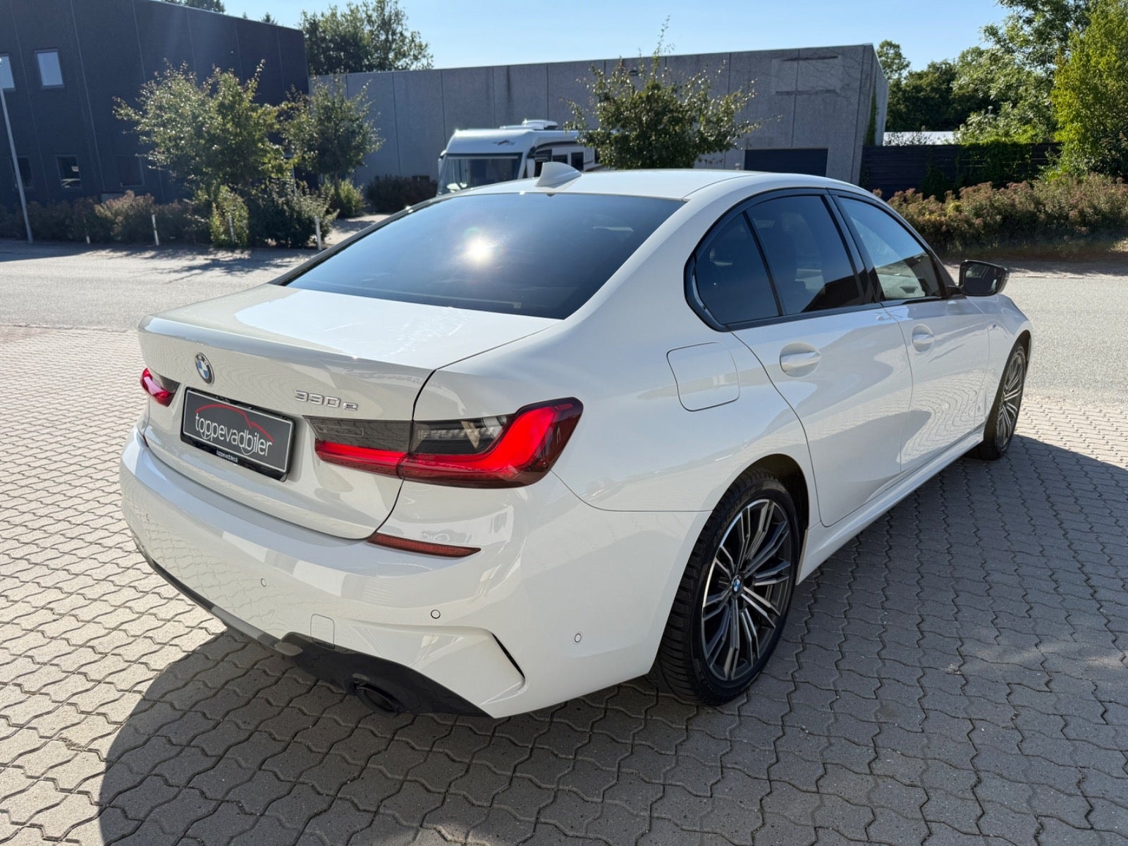 BMW 330e – billede 5