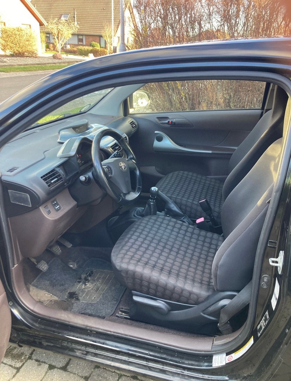 Toyota IQ – billede 2