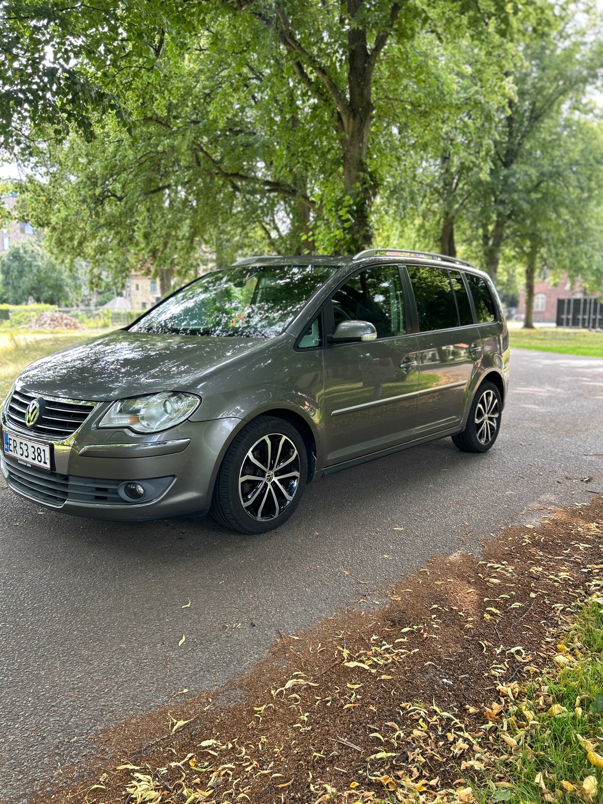 VW Touran til salg hos Nabilli
