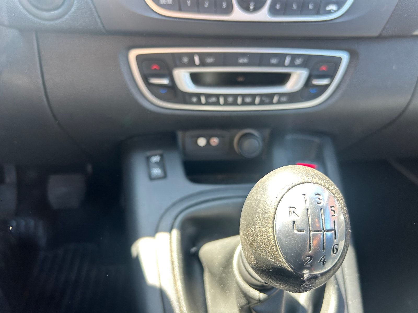 Renault Grand Scenic III til salg hos Nabilli