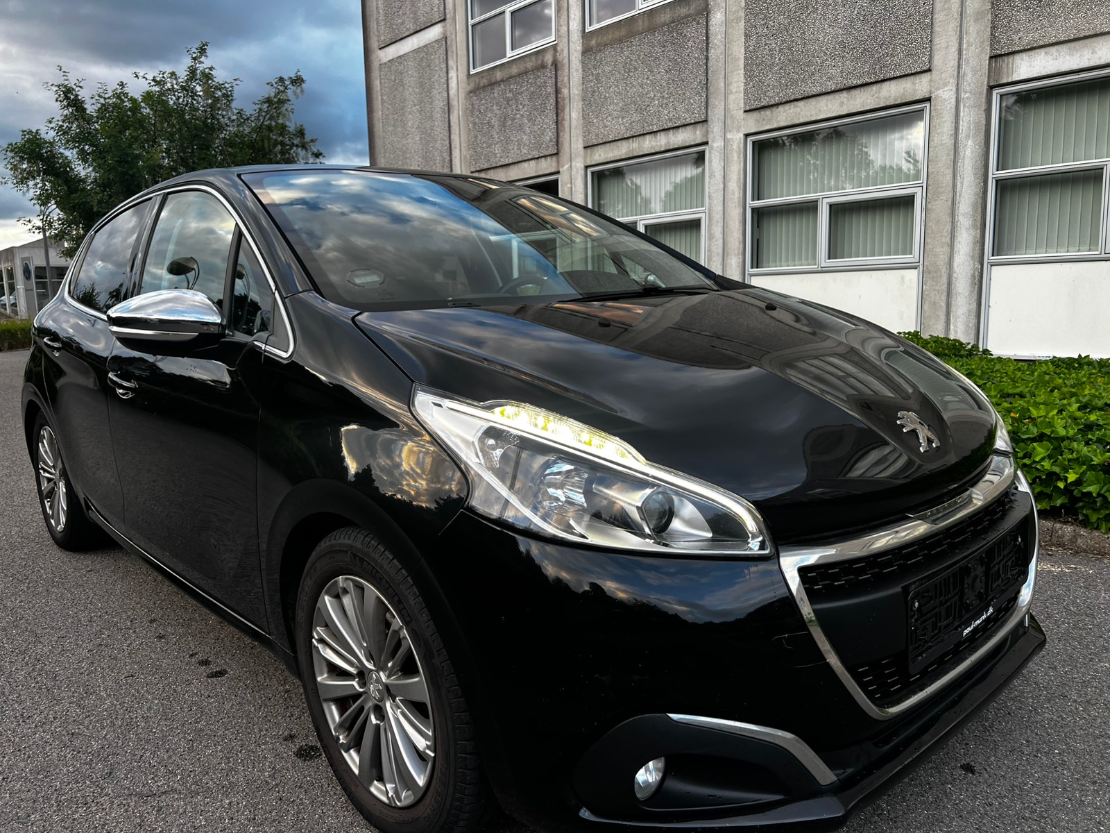 Peugeot 208 – billede 2