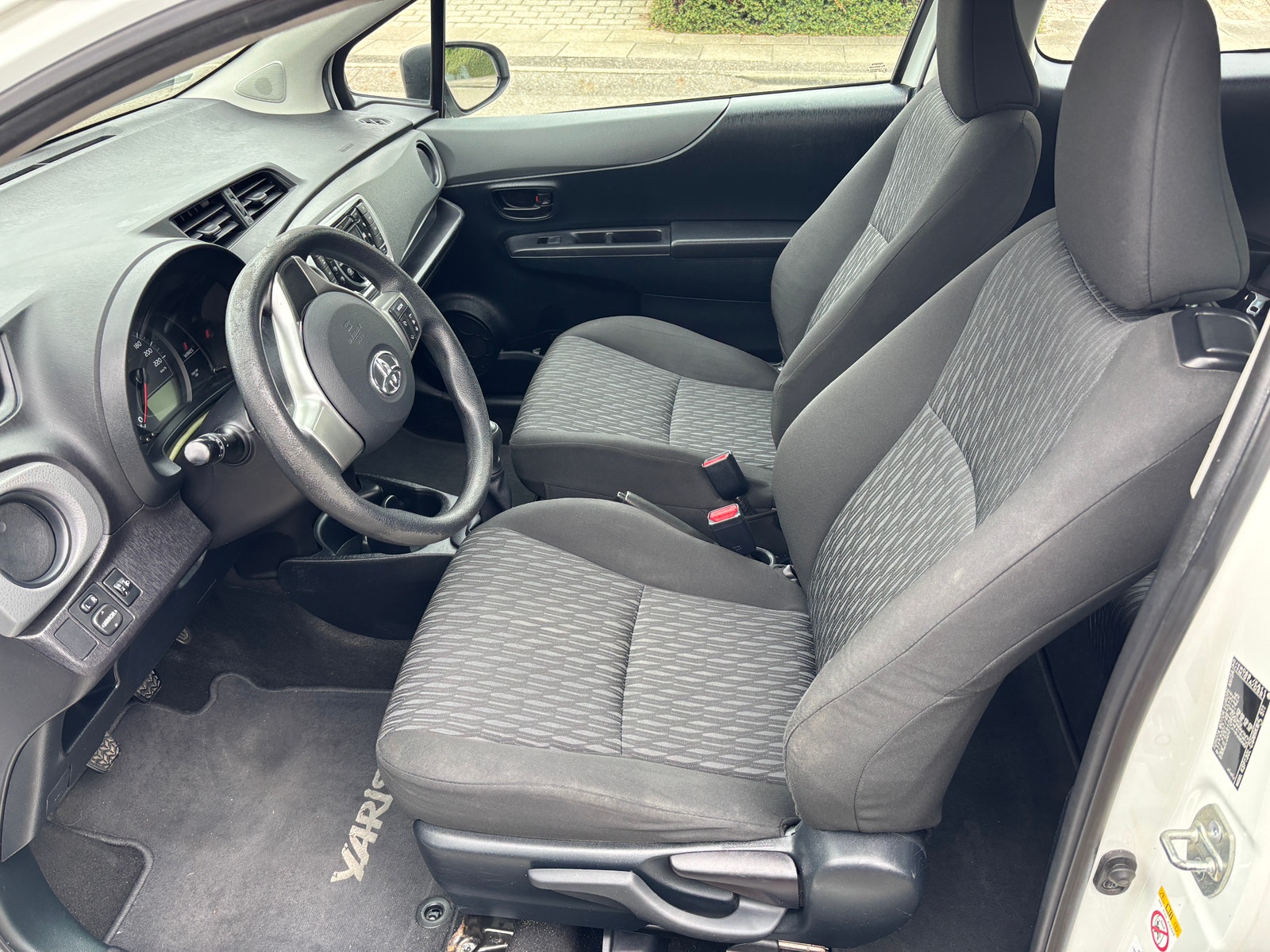 Toyota Yaris – billede 8