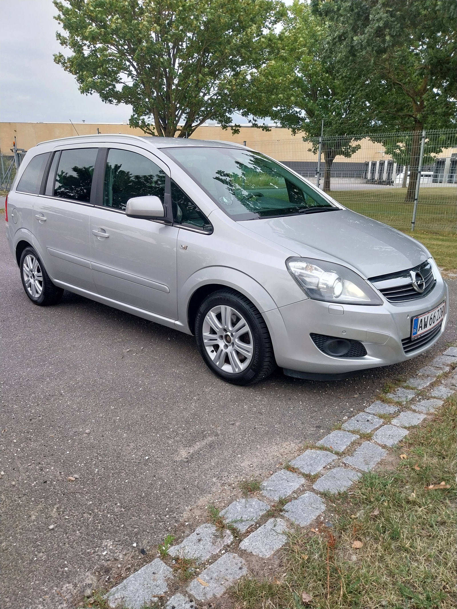 Opel Zafira – billede 2