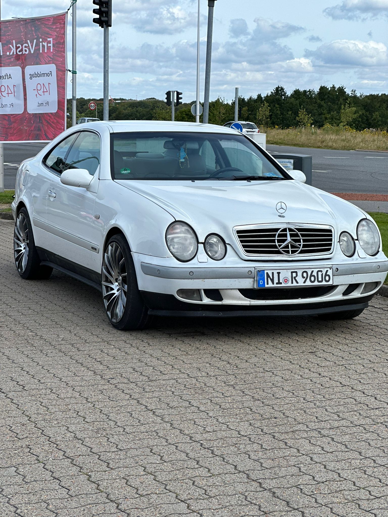Mercedes CLK320 til salg hos Nabilli