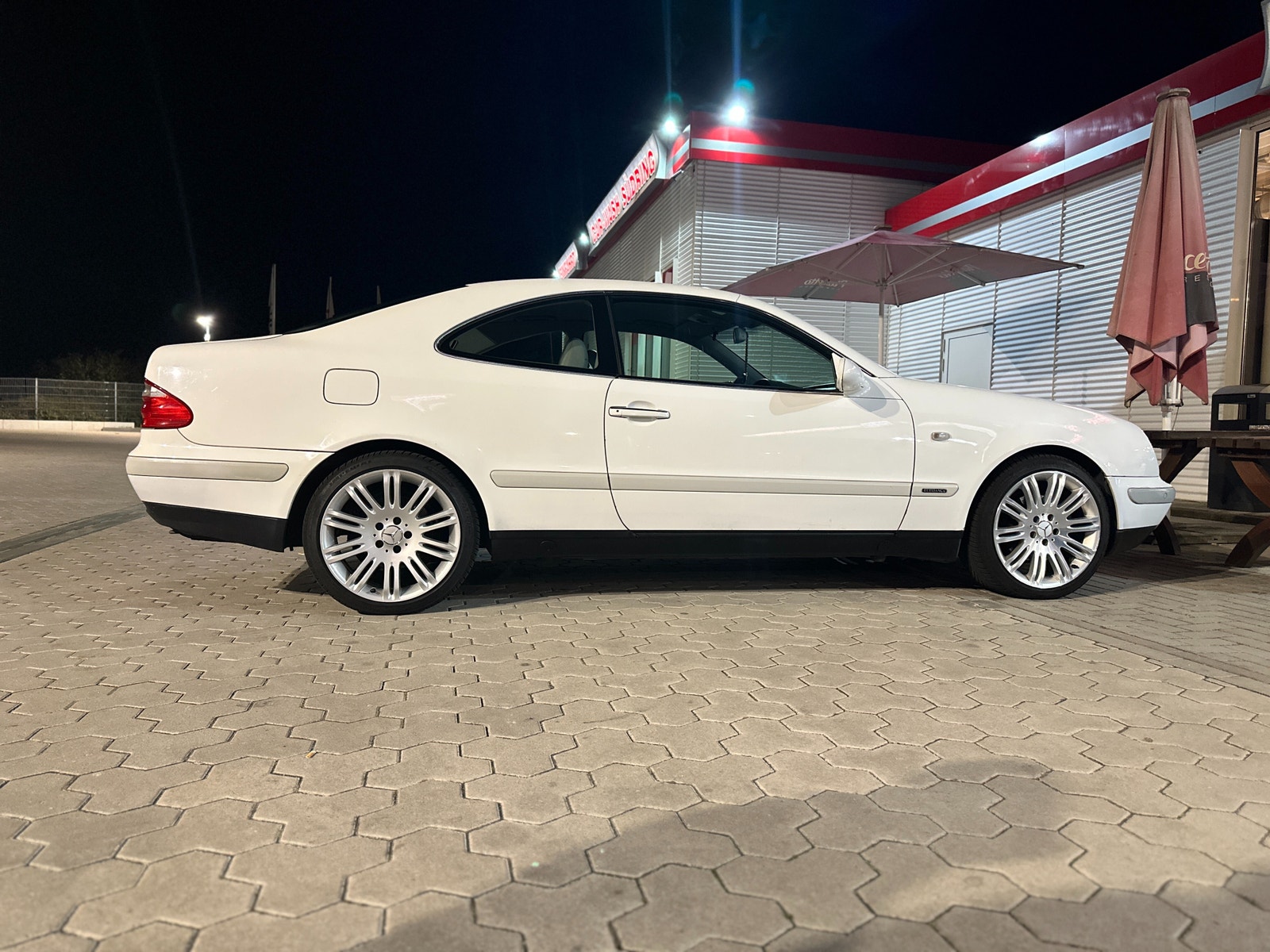 Mercedes CLK320 til salg hos Nabilli