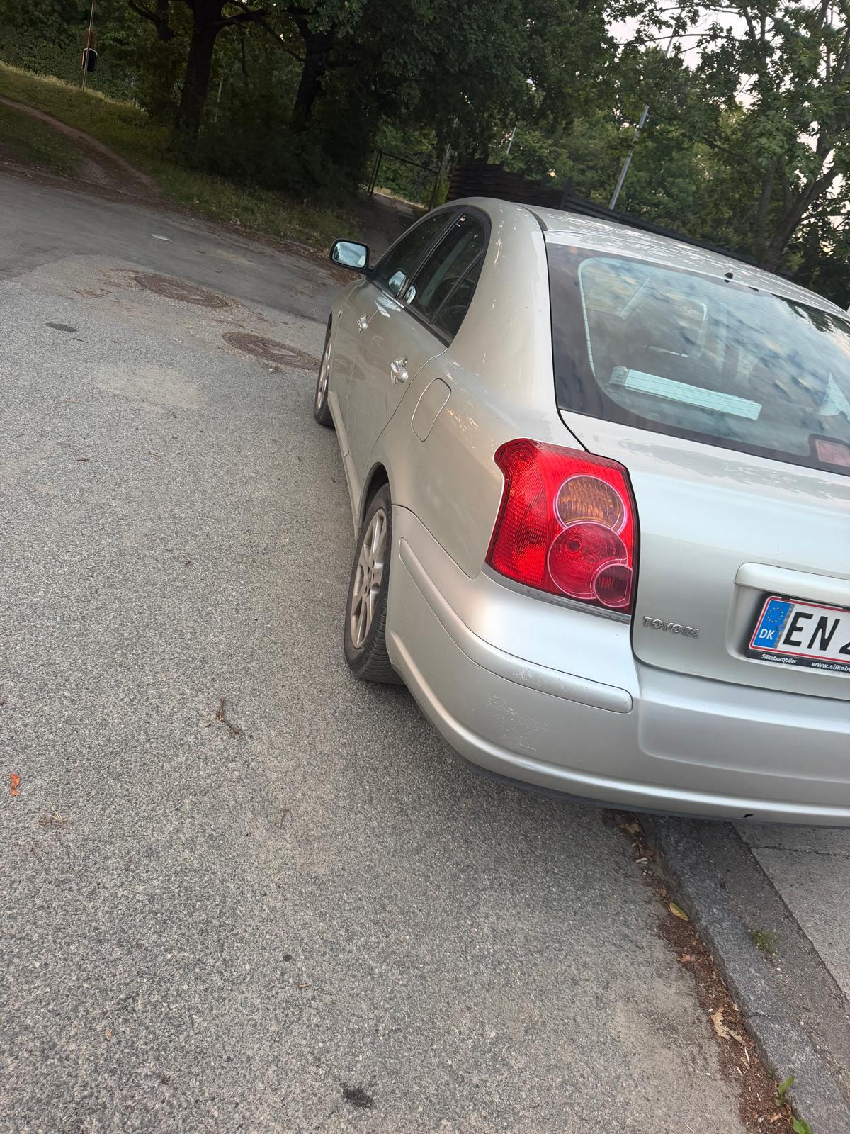 Toyota Avensis – billede 4