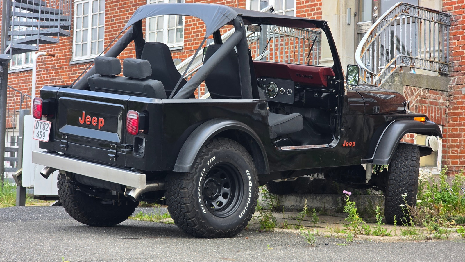 Jeep CJ-7 til salg hos Nabilli