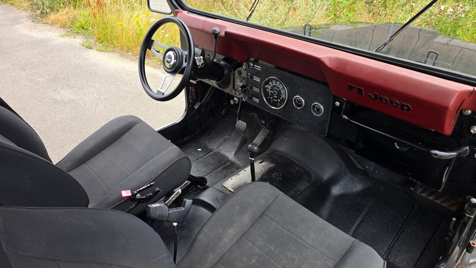 Jeep CJ-7 til salg hos Nabilli